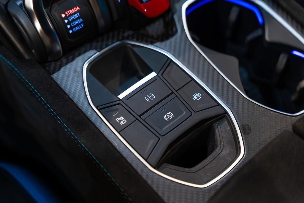 Used 2024 Blu Cepheus Metallic Lamborghini Performante image 28