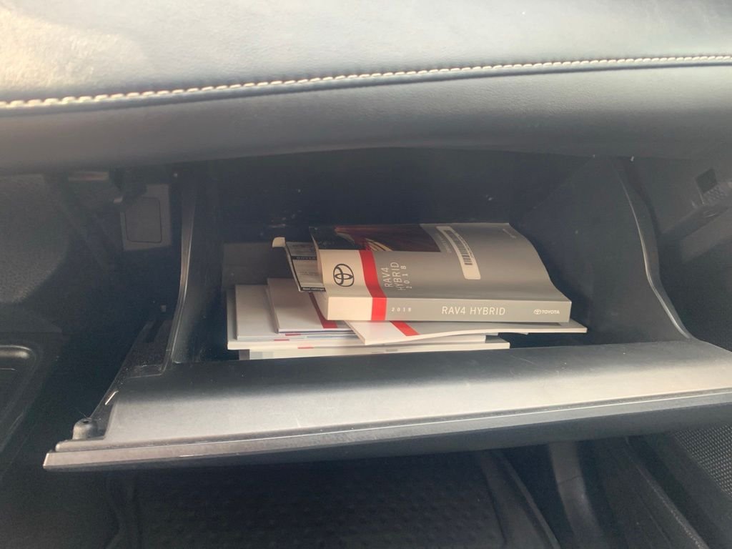 Used 2018 Red Toyota Limited image 27