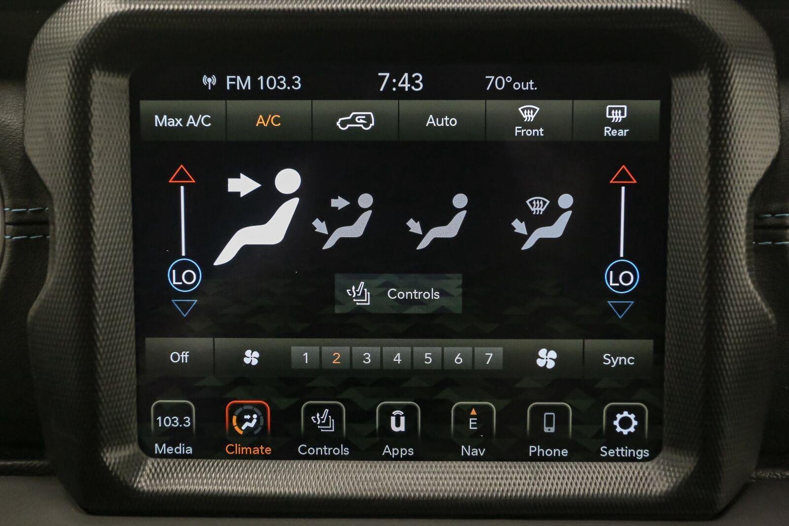 Used 2022 Black Clearcoat Jeep Unlimited Rubicon image 28