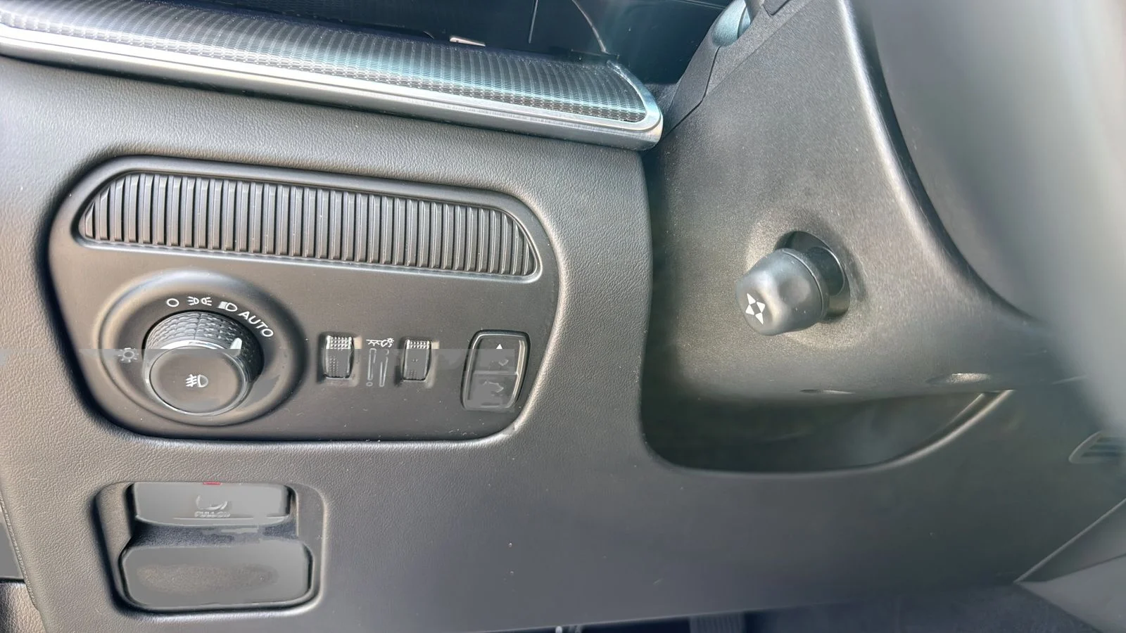 Used 2024 Black Jeep Series III image 17