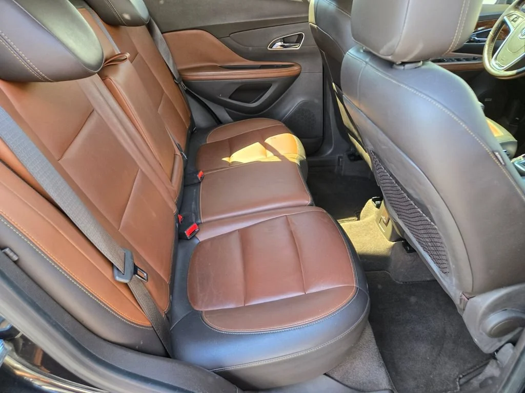 Used 2015 (Additional charge - premium paint. Includes (BT3) Dark Argent Metallic lower accent color.) Buick Premium image 4