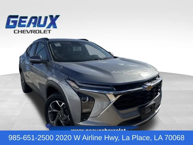 Used 2025 Gray Chevrolet LT image 1