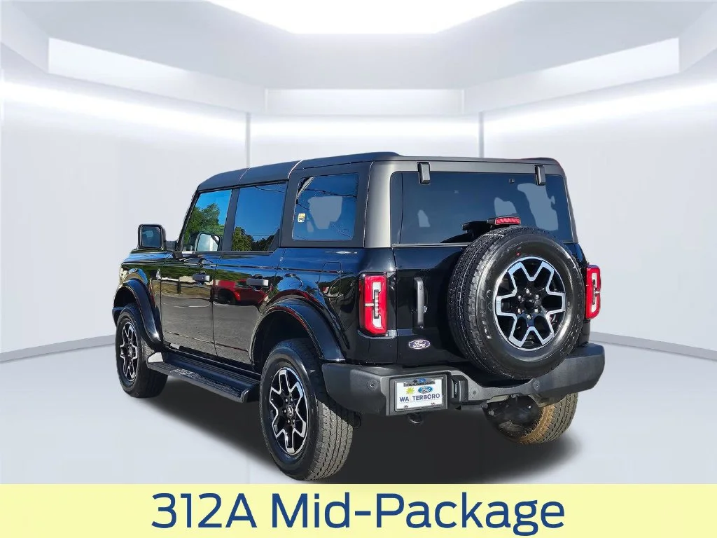 New 2026 Shadow Black Ford Outer Banks® image 19