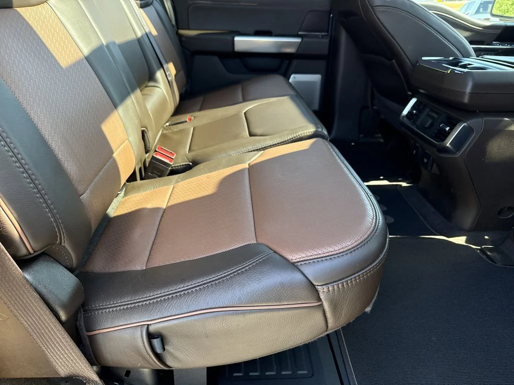 Used 2023 Gray Ford King Ranch image 15