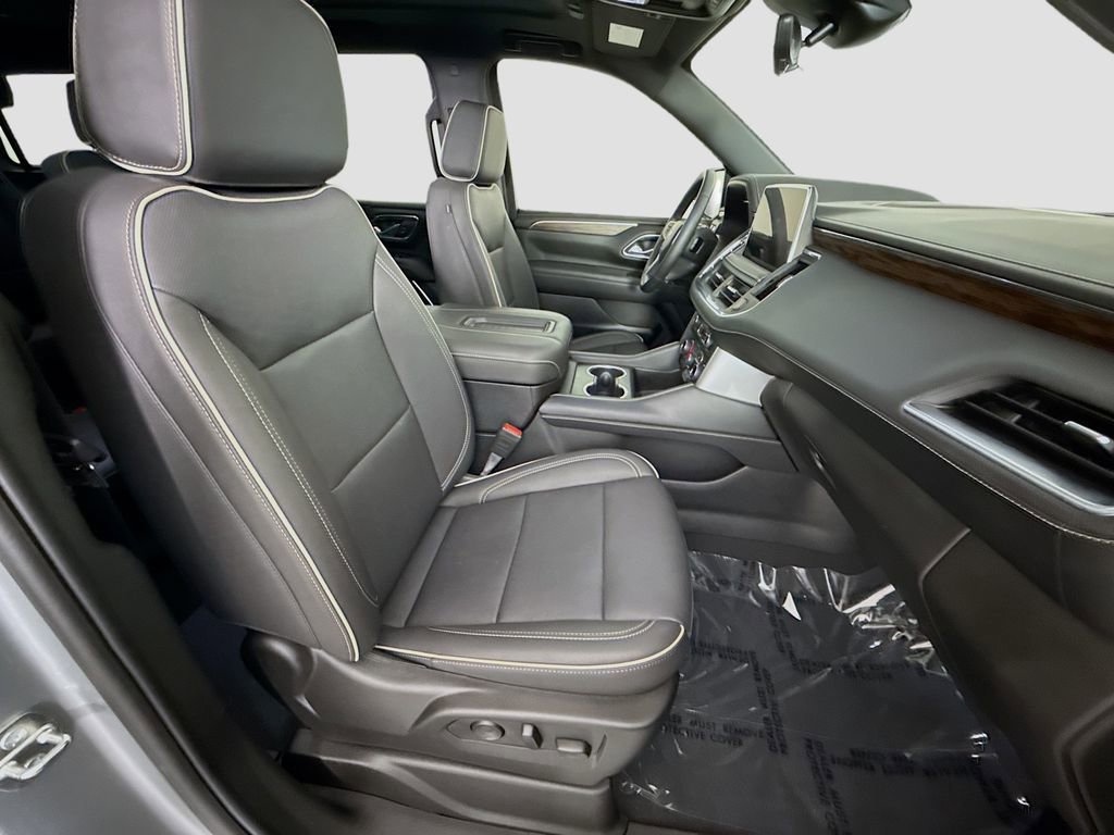 Used 2024 Sterling Gray Metallic Chevrolet Premier image 30