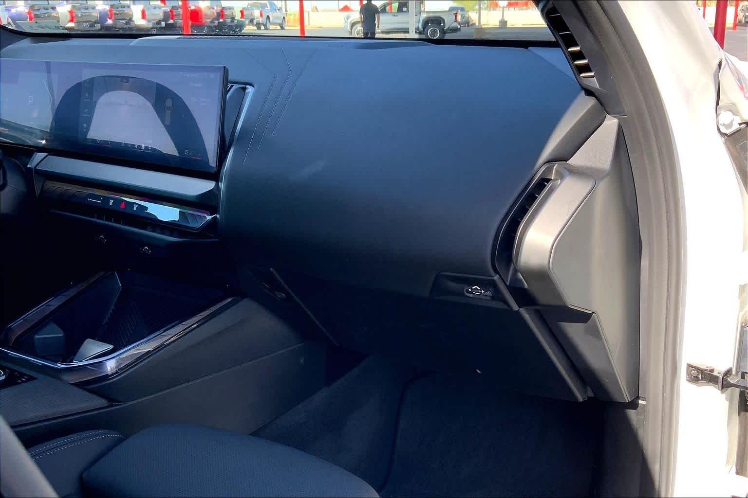 2026 BMW X3 30 - Photo 36