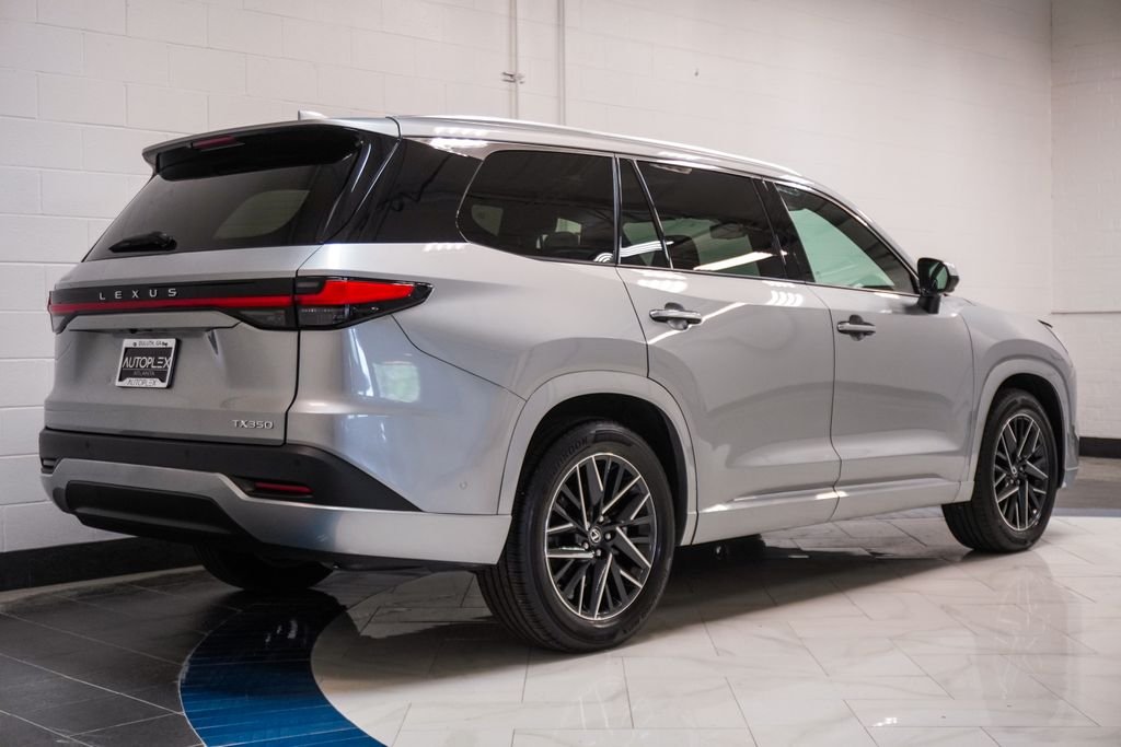 Used 2024 Silver Lexus 350 Luxury image 31