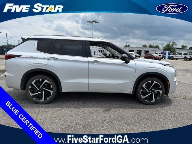 Used 2024 Gray Mitsubishi SEL image 2