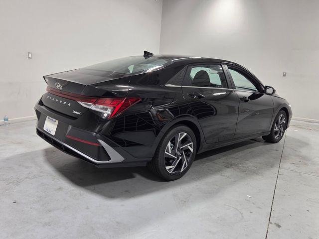 New 2026 Black Hyundai Limited image 12