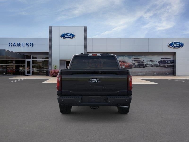 New 2026 Agate Black Metallic Ford XLT image 5