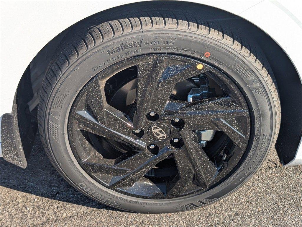 New 2026 White Hyundai SEL Sport image 10