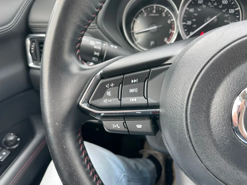 Used 2025 Polymetal Gray Metallic Mazda 2.5 S Carbon Edition image 17