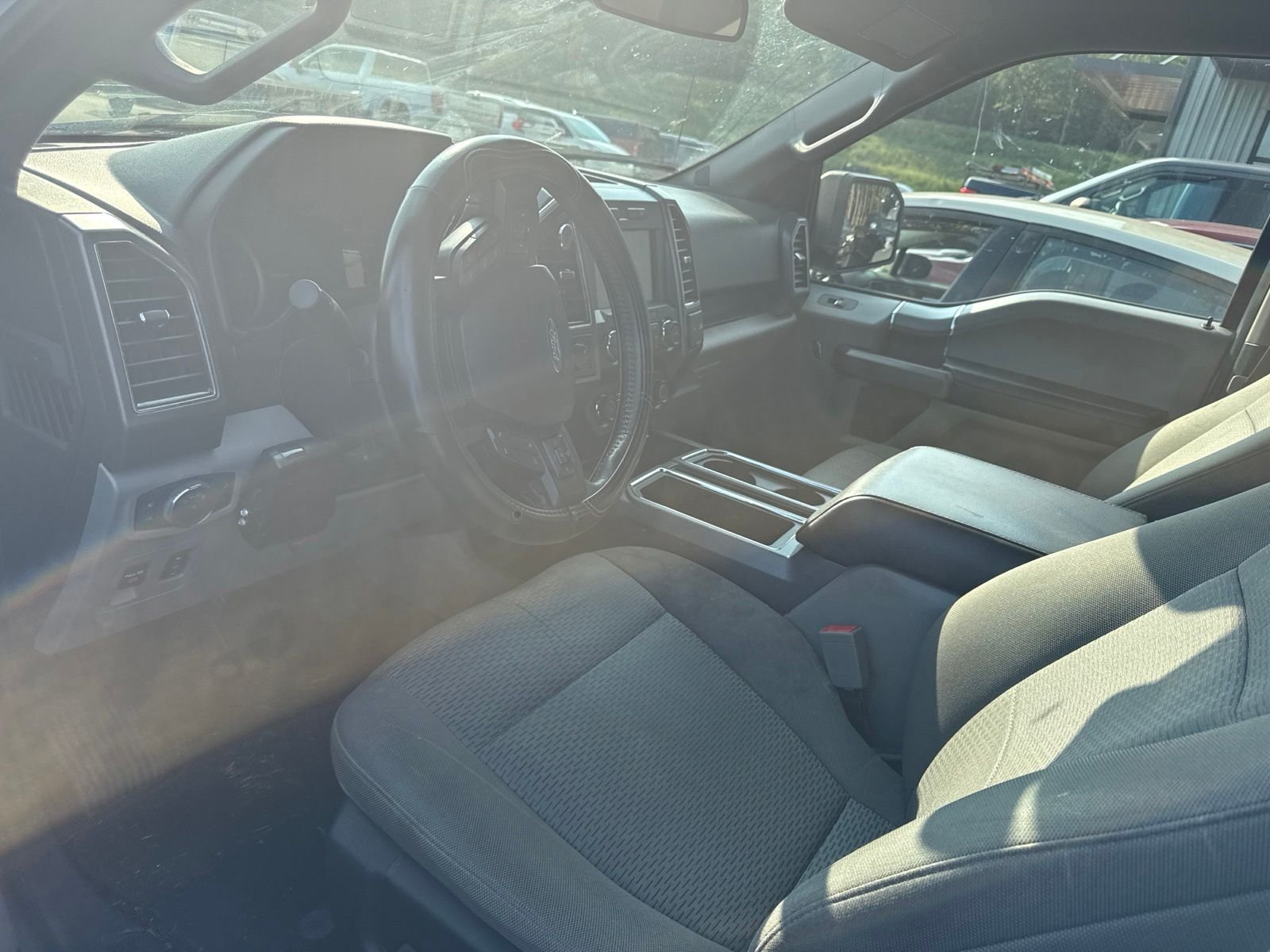 Used 2020 White Ford XLT image 2