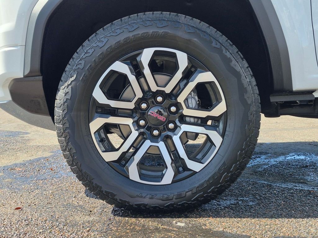 New 2026 Summit White GMC 4WD AT4 image 26