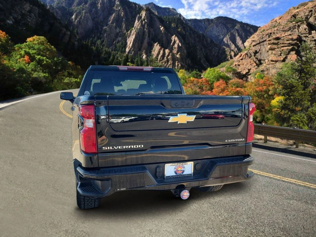 Used 2024 Black Chevrolet Custom image 4