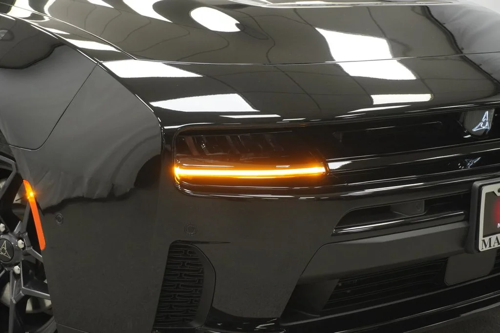New 2026 Diamond Black Crystal Pearlcoat Dodge Scat Pack image 4