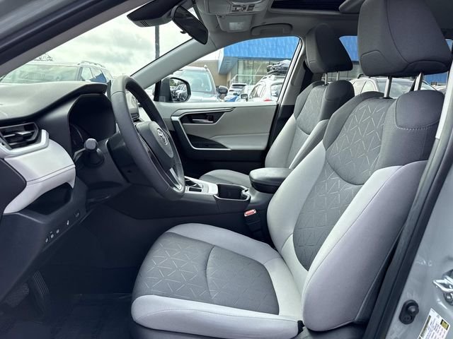Used 2023  Toyota XLE image 14