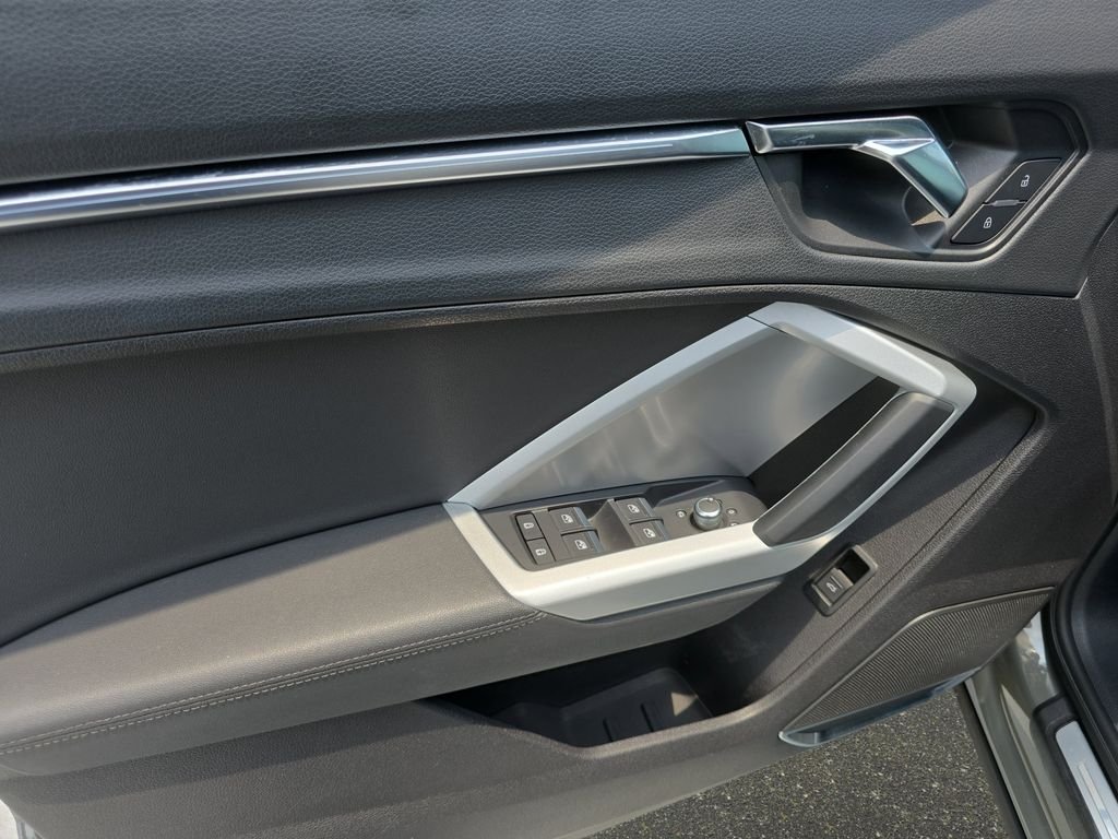 Used 2021 Gray Audi Premium Plus image 27