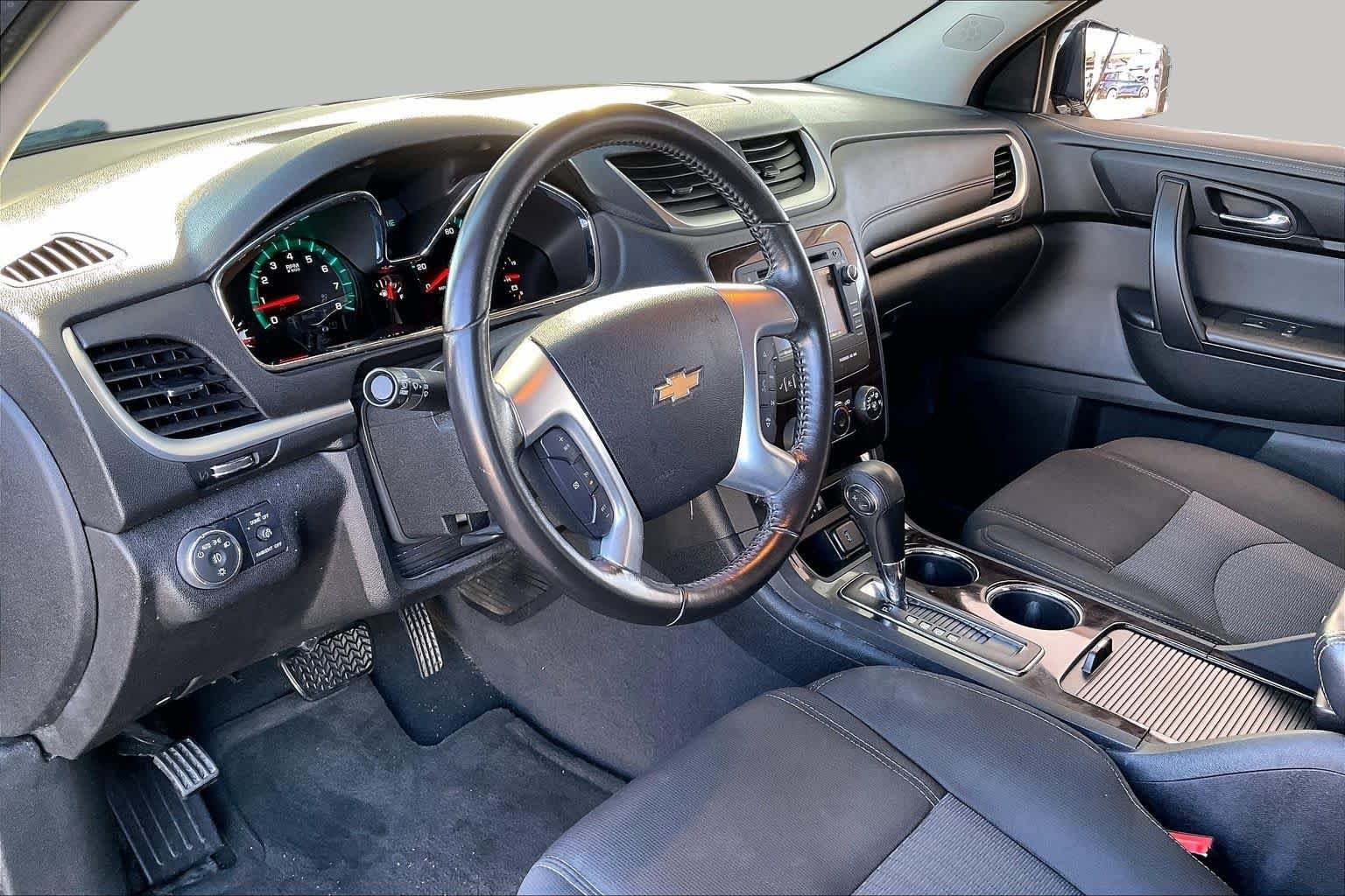 Used 2017 Blue Velvet Metallic Chevrolet LT image 16
