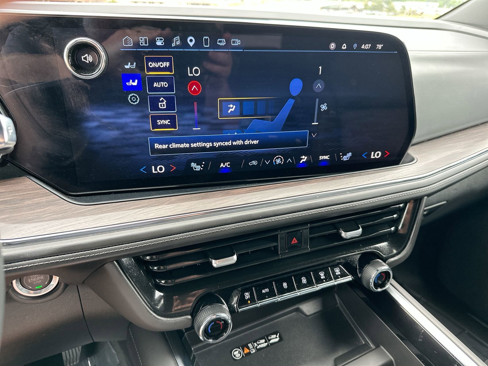 Used 2025 Black Chevrolet LT image 19
