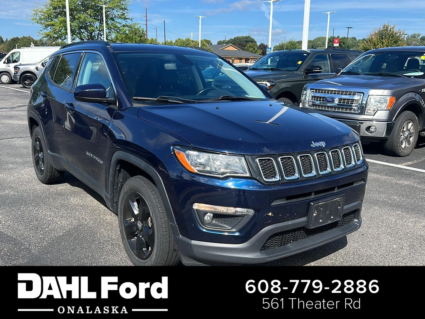 Used 2020 Jazz Blue Pearlcoat Jeep Latitude image 1