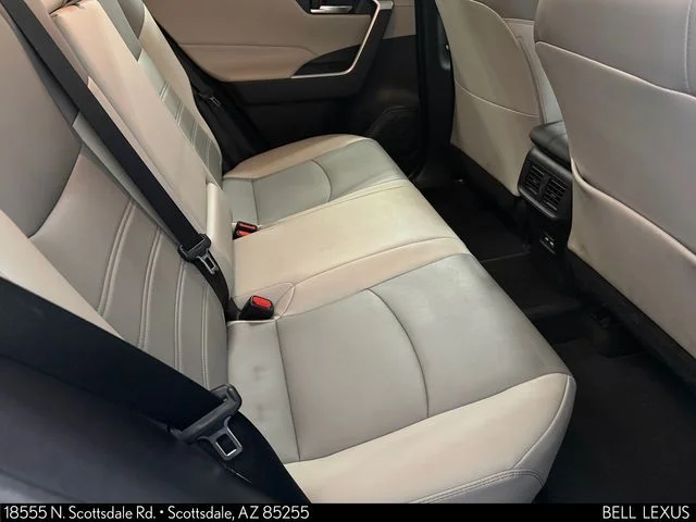 Used 2021 Blue Toyota XLE Premium image 13
