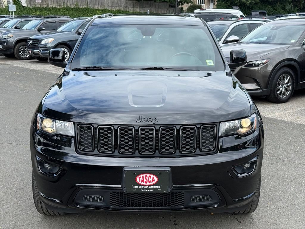 Used 2022 Black Jeep Laredo X image 2