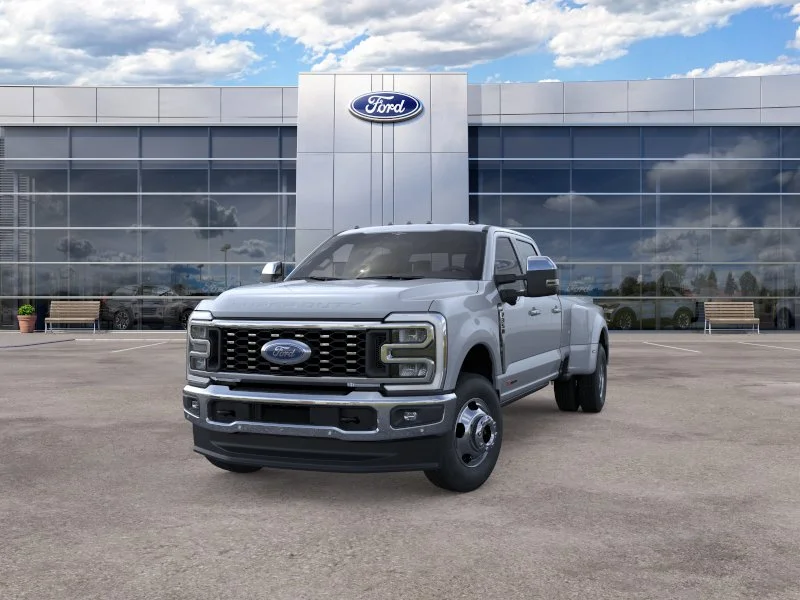 New 2026 Glacier Gray Metallic Tri-Coat Ford King Ranch image 27
