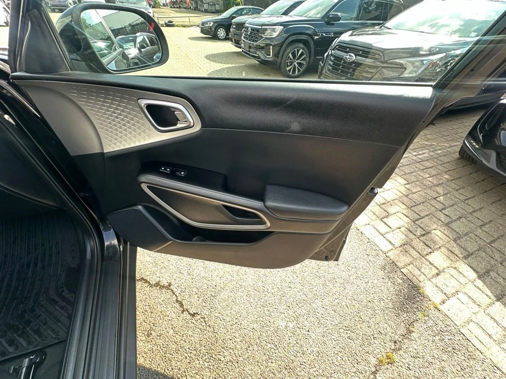 Used 2023 Black Kia LX image 31