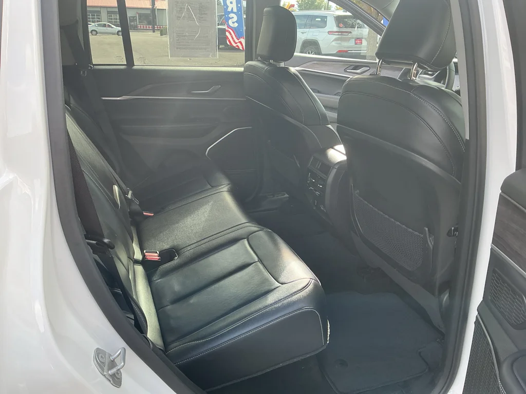 Used 2023 Bright White Clearcoat Jeep Limited image 22