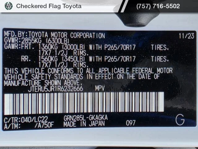 Used 2024 Ice Cap Toyota TRD Off-Road Premium image 19