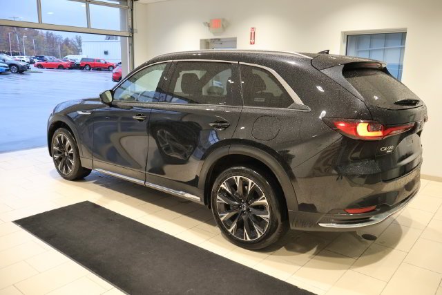Used 2025 Black Mazda Premium Plus image 3