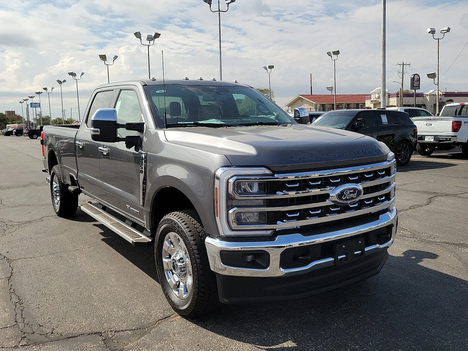 New 2026 Carbonized Gray Metallic Ford F-350&reg; Lariat&reg; image 6