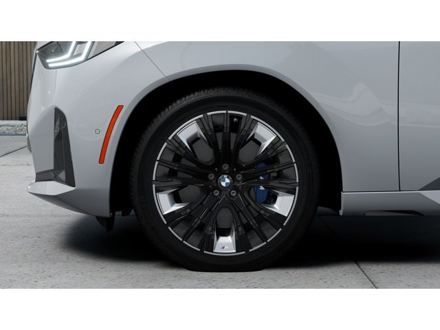 New 2026 Brooklyn Grey Metallic BMW  image 7