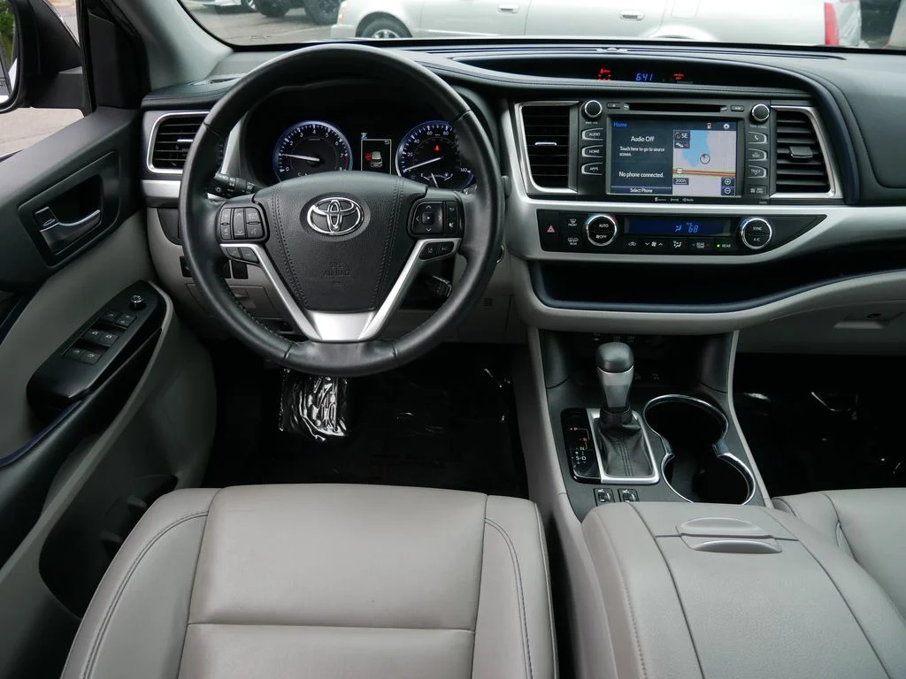 Certified Used 2019 Gray Toyota XLE image 12