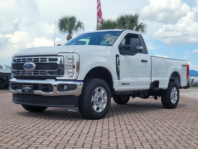 New 2026 Oxford White Ford XLT image 31