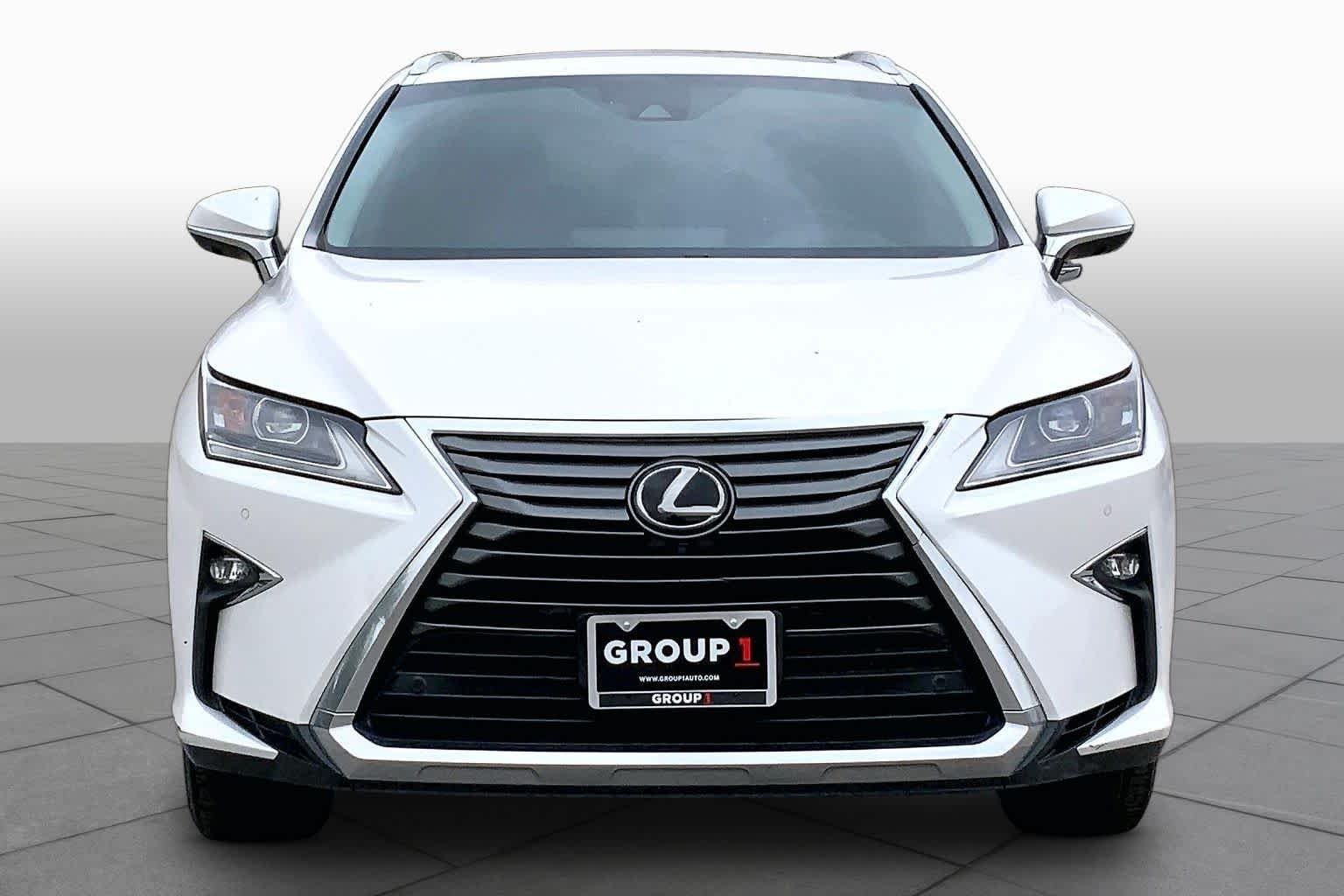 Used 2019 Eminent White Pearl Lexus  image 4