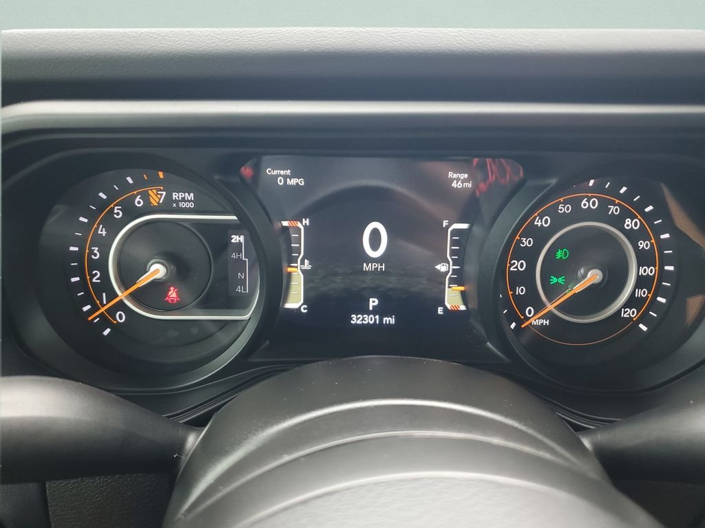 Used 2024 White Jeep Rubicon image 23