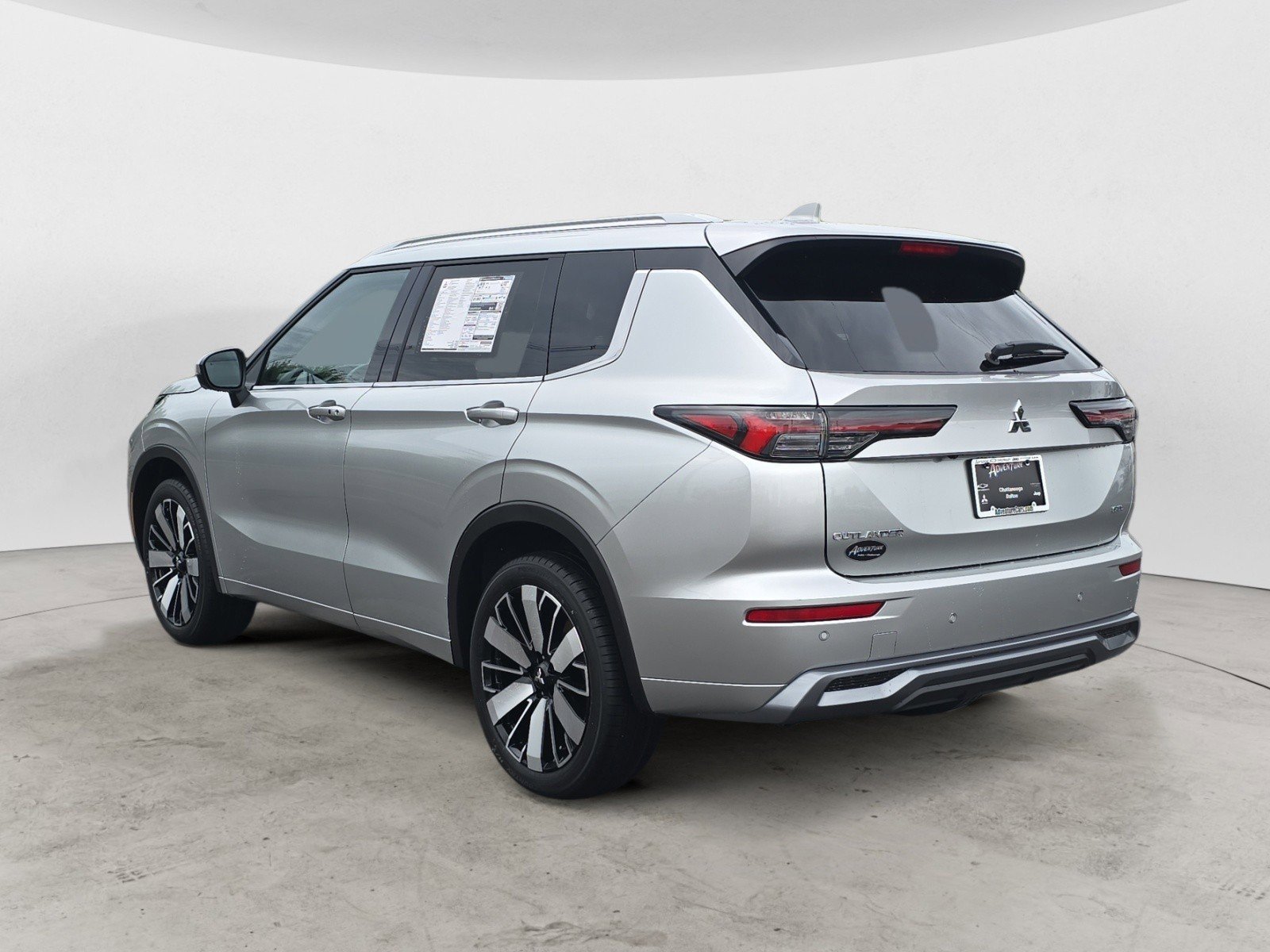 New 2025 Alloy Silver Metallic Mitsubishi SEL image 4