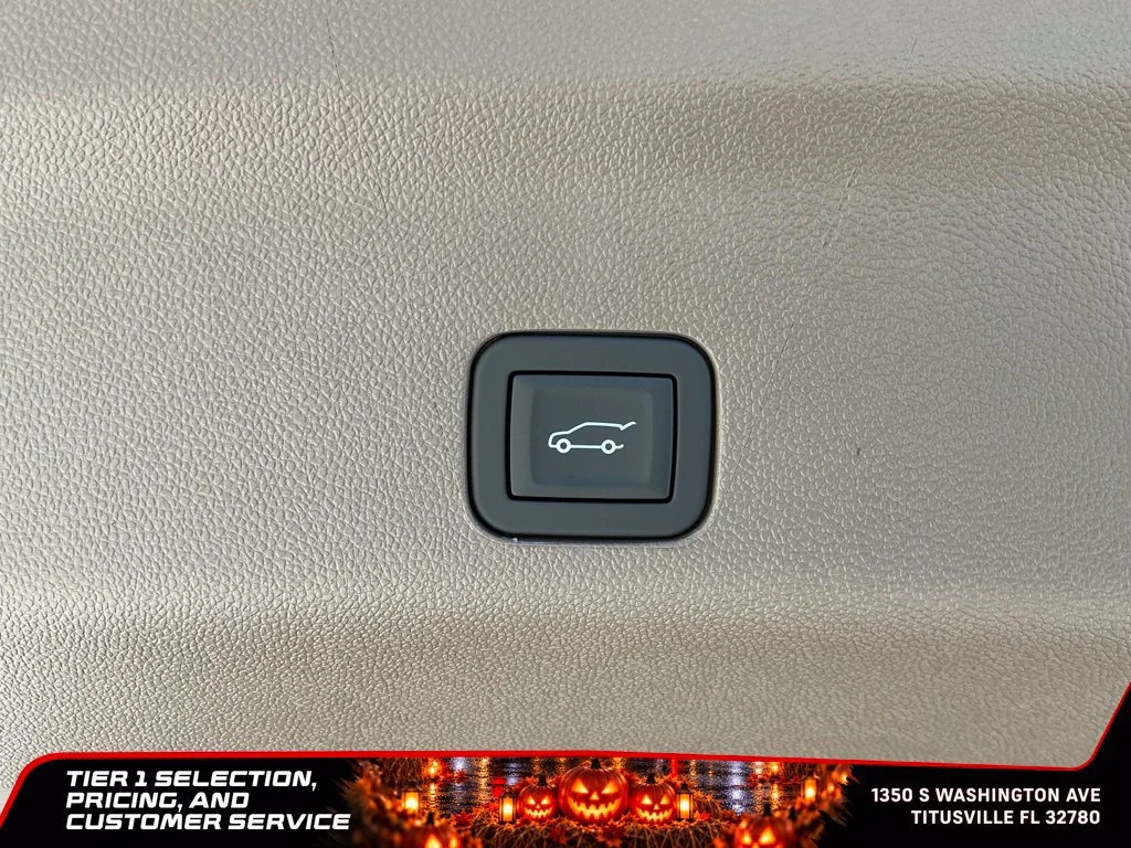 New 2026 Glacier White Tricoat GMC Denali image 26