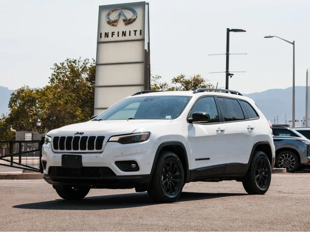 2023 Jeep Cherokee Altitude Lux