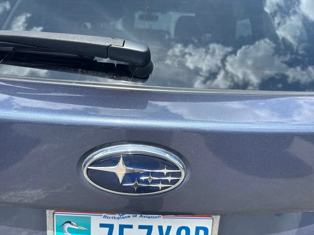 Used 2018 Twilight Blue Metallic Subaru 2.5i Premium image 4