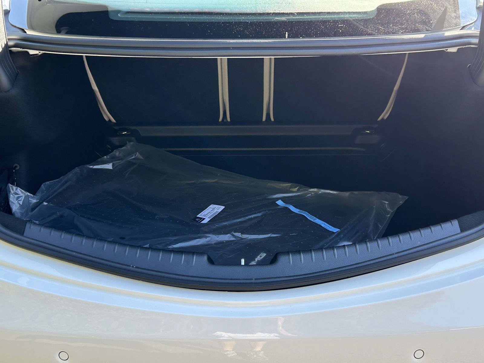 New 2027 Polar White Mercedes-Benz CLE 300 4MATIC® Coupe image 9