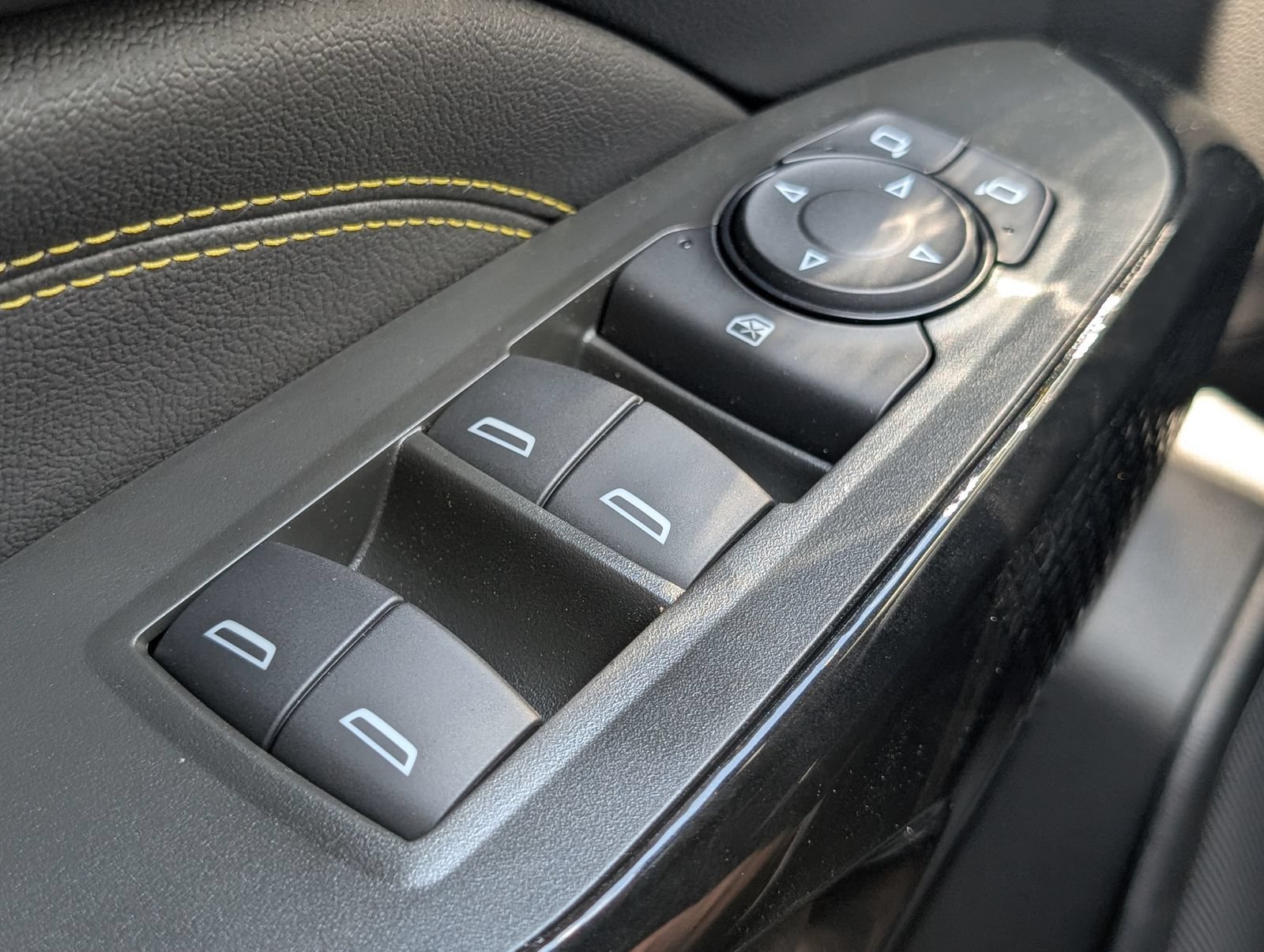 2026 Chevrolet Trax LT - Photo 20