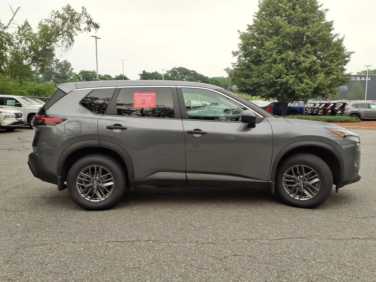 Certified Used 2021 Gun Metallic Nissan S image 4