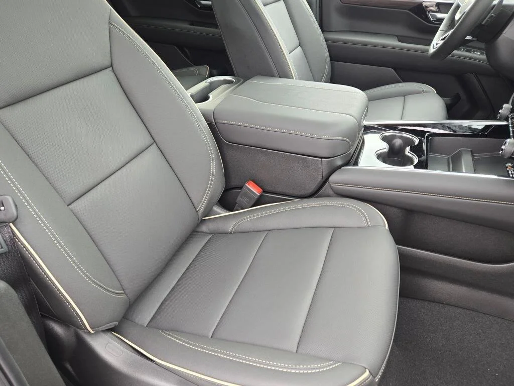 2026 Chevrolet Tahoe Premier - Photo 6