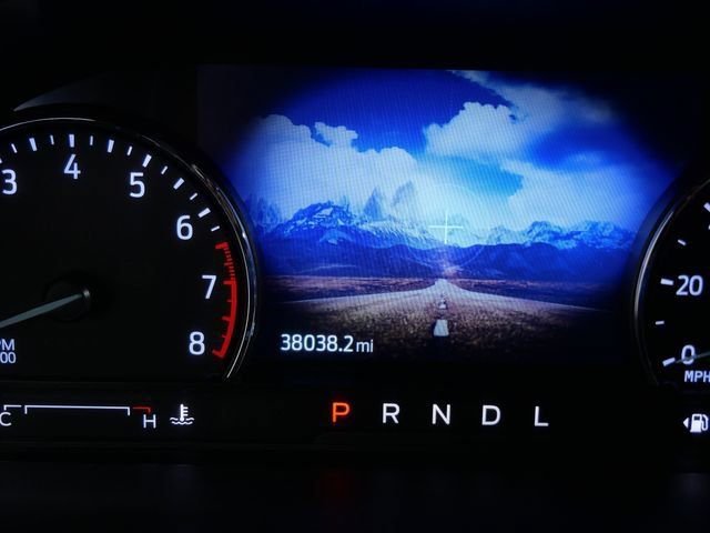 Used 2024 Silver Ford XLT image 18