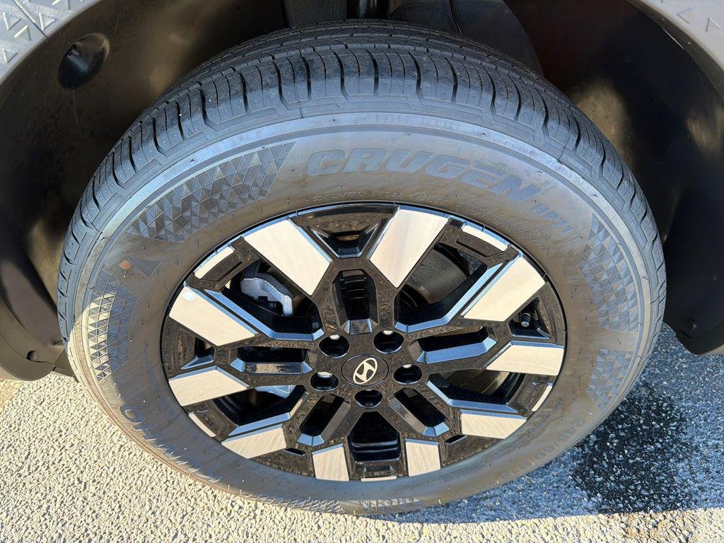 New 2026 Gray Hyundai SE FWD image 11