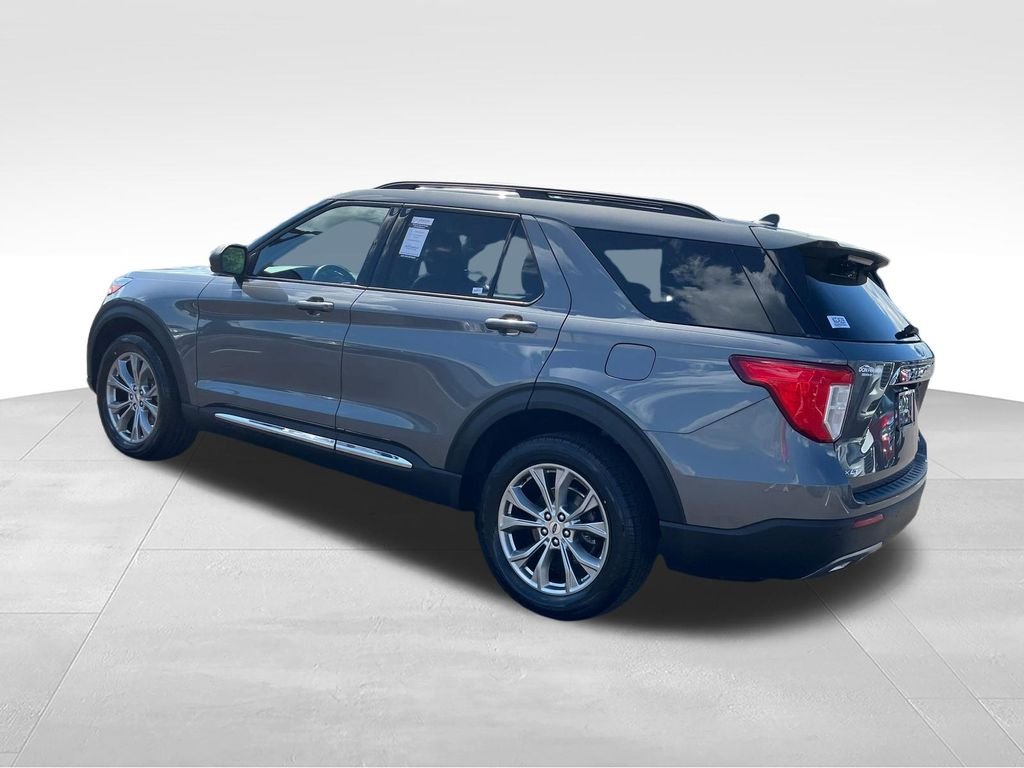 Used 2022 Gray Ford XLT image 4