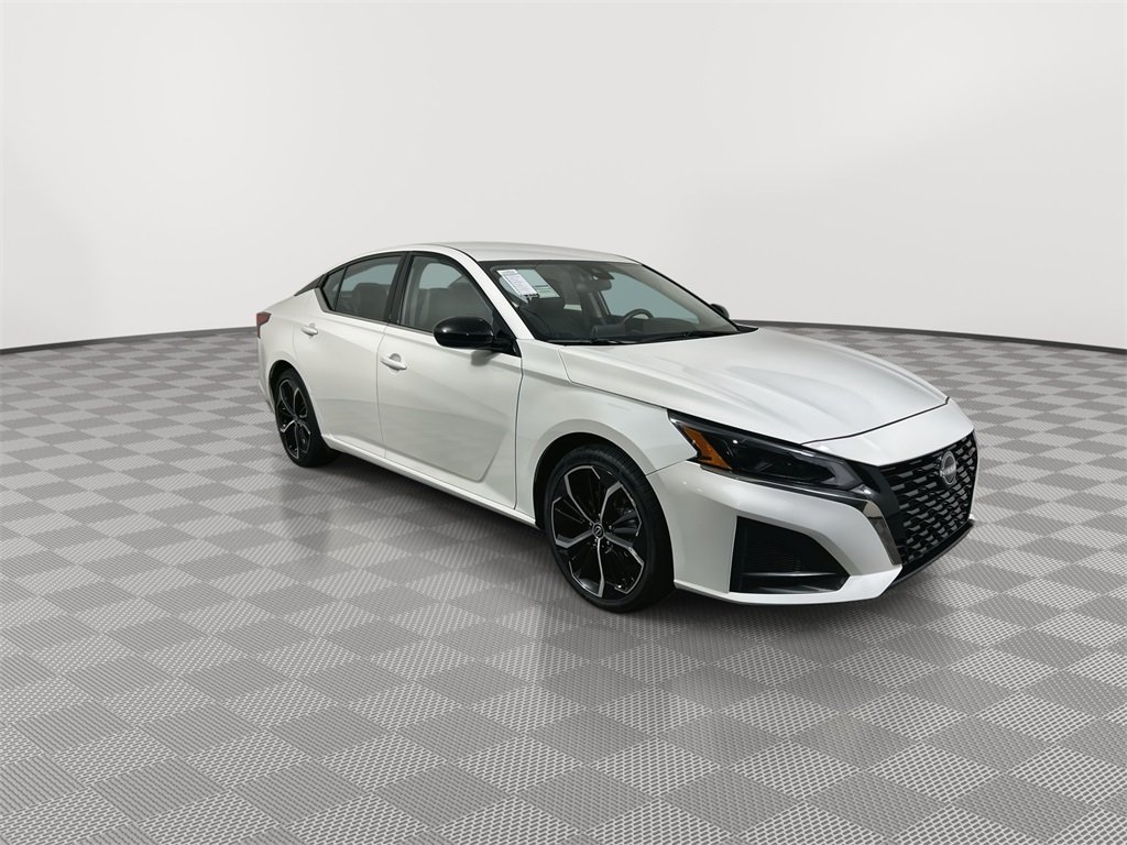 Certified 2024 Nissan Altima SR with VIN 1N4BL4CV2RN385338 for sale in Riviera Beach, FL